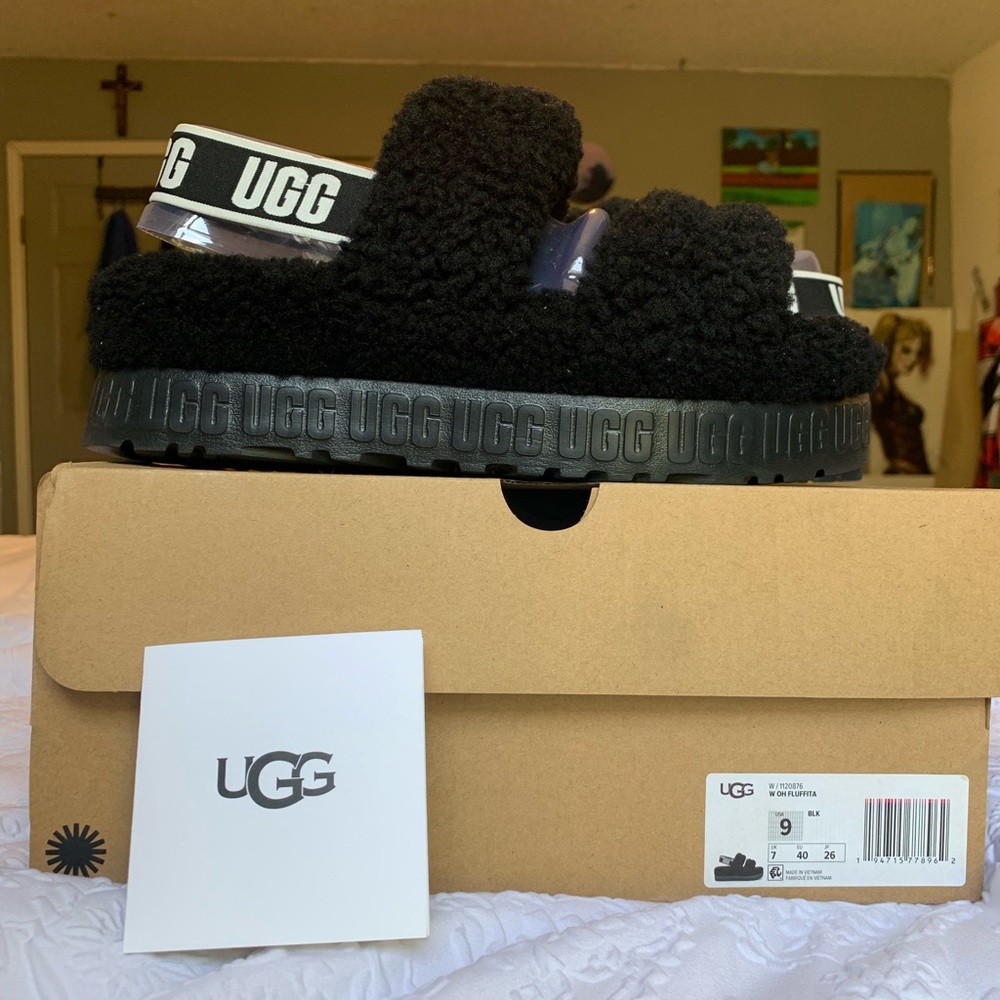 UGGS OH FLUFFITA NEW